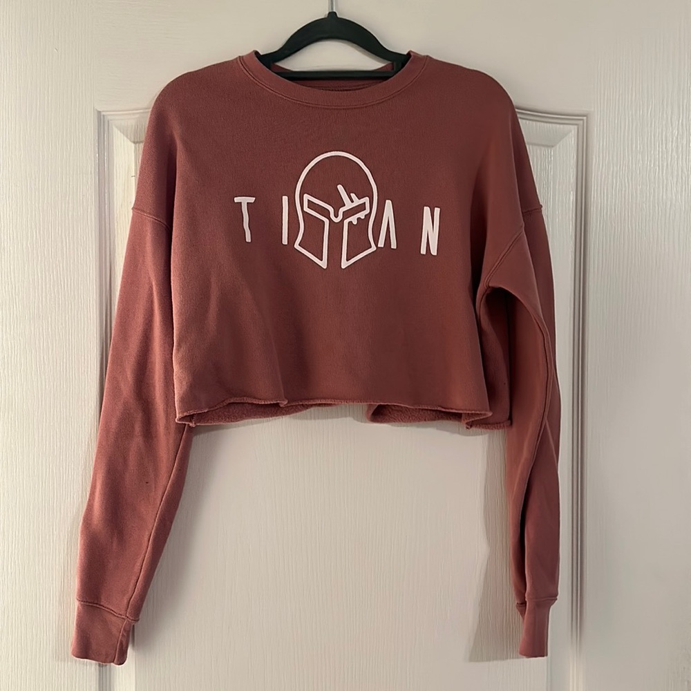 Cropped, fleece lined, athletic, wear a sweater